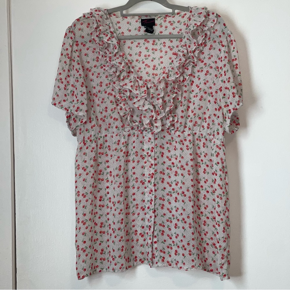 Torrid Cherry Ruffle Neck Button Down Shortsleeved Blouse Torrid 2/ Size 18/20